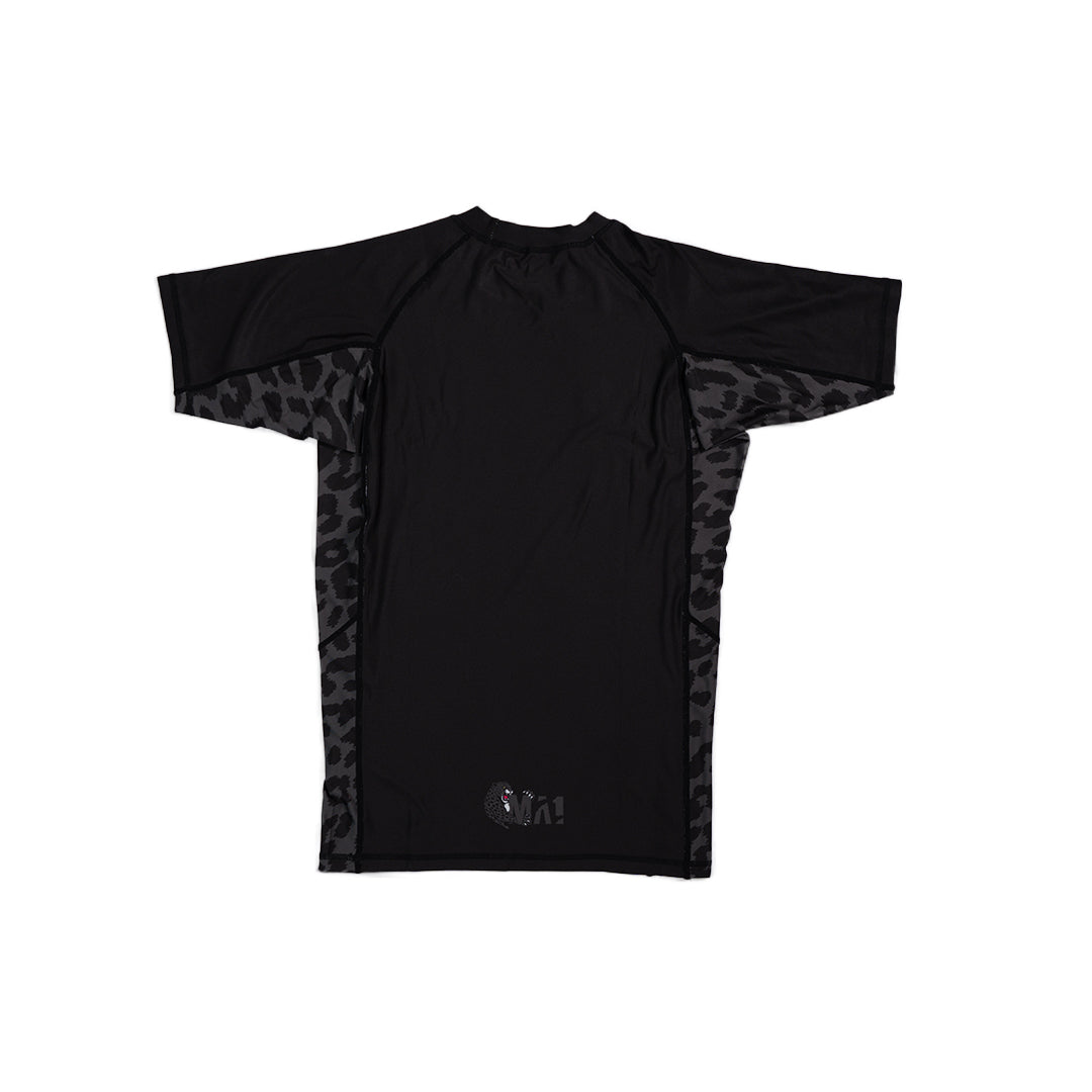 MA1 Black Jag Short Sleeve Rashguard - product photo 4