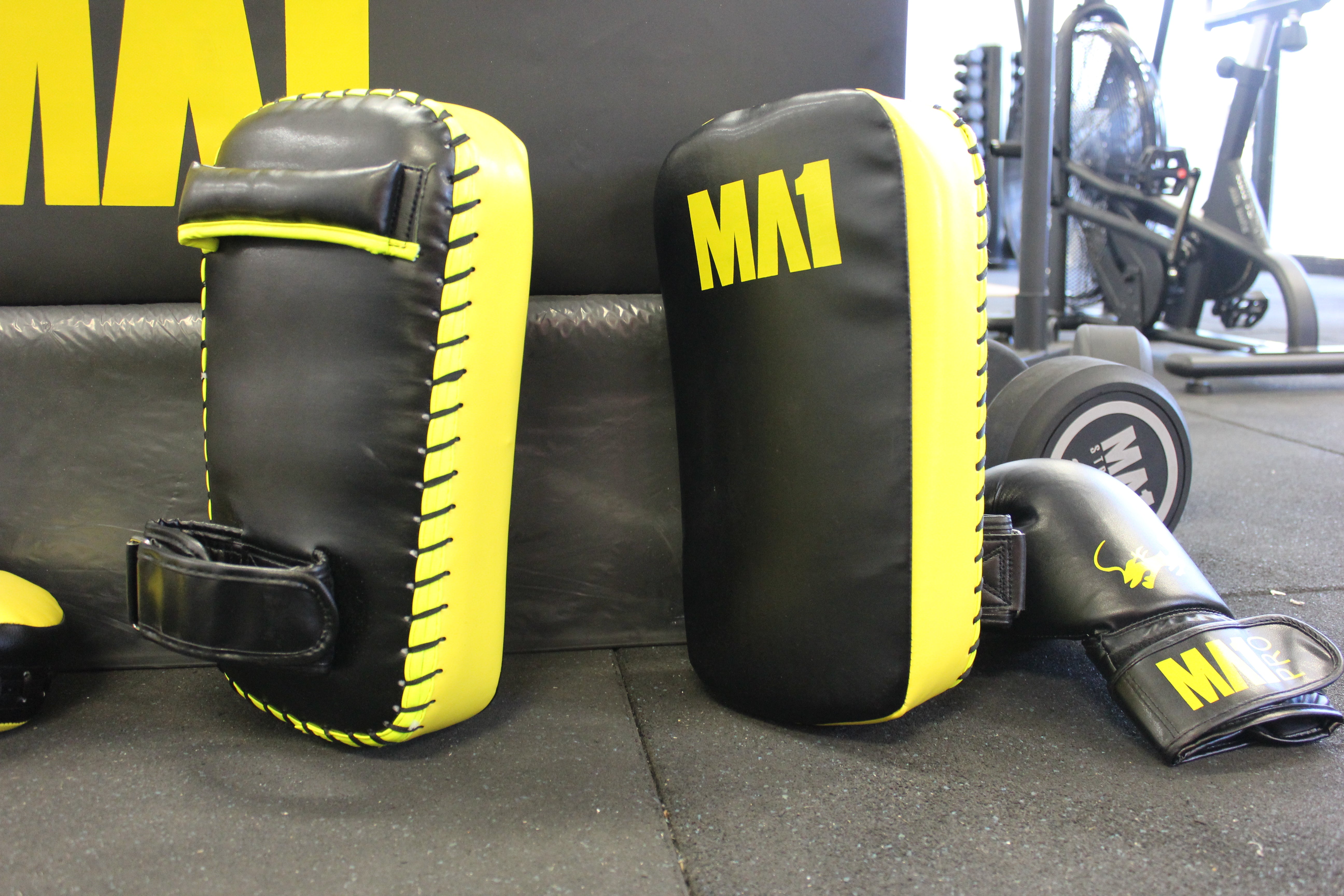 MA1 Club Thai Pads