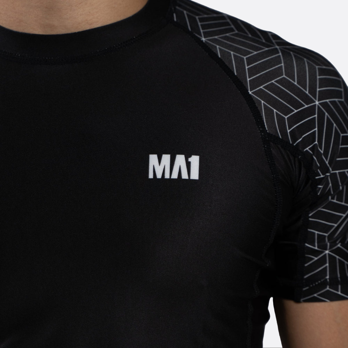 MA1 Short Sleeve Rash Guard - Wagara Black