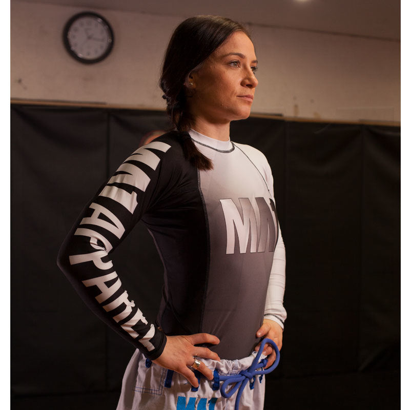 MA1 Long Sleeve Rash Guard - Gradient White