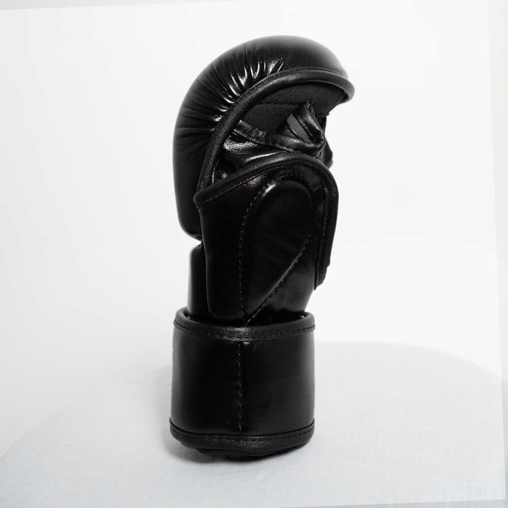 MA1 Skin Tech MMA Sparring Gloves - Black & White