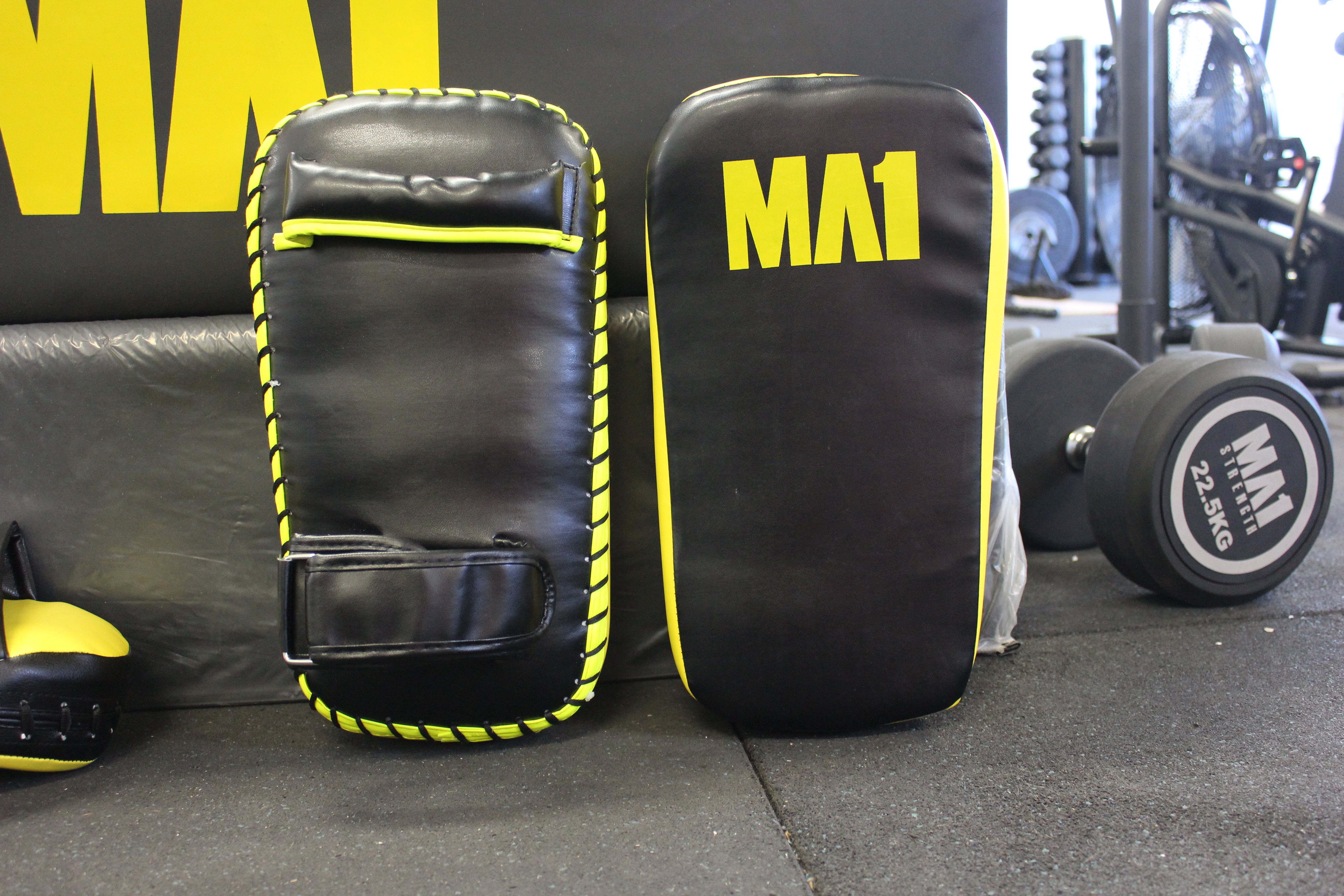 MA1 Club Thai Pads