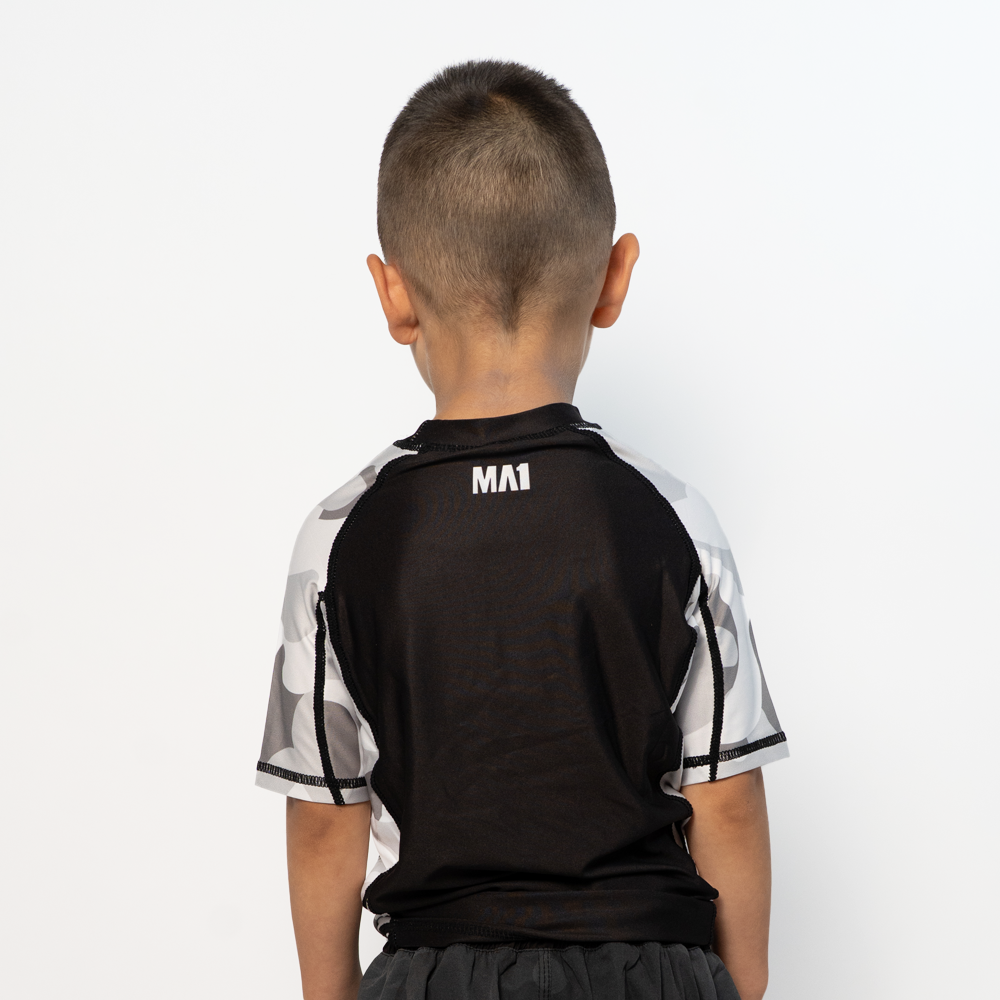 MA1 Kids Camo Grey Short Sleeve Rashguard - product photo 2