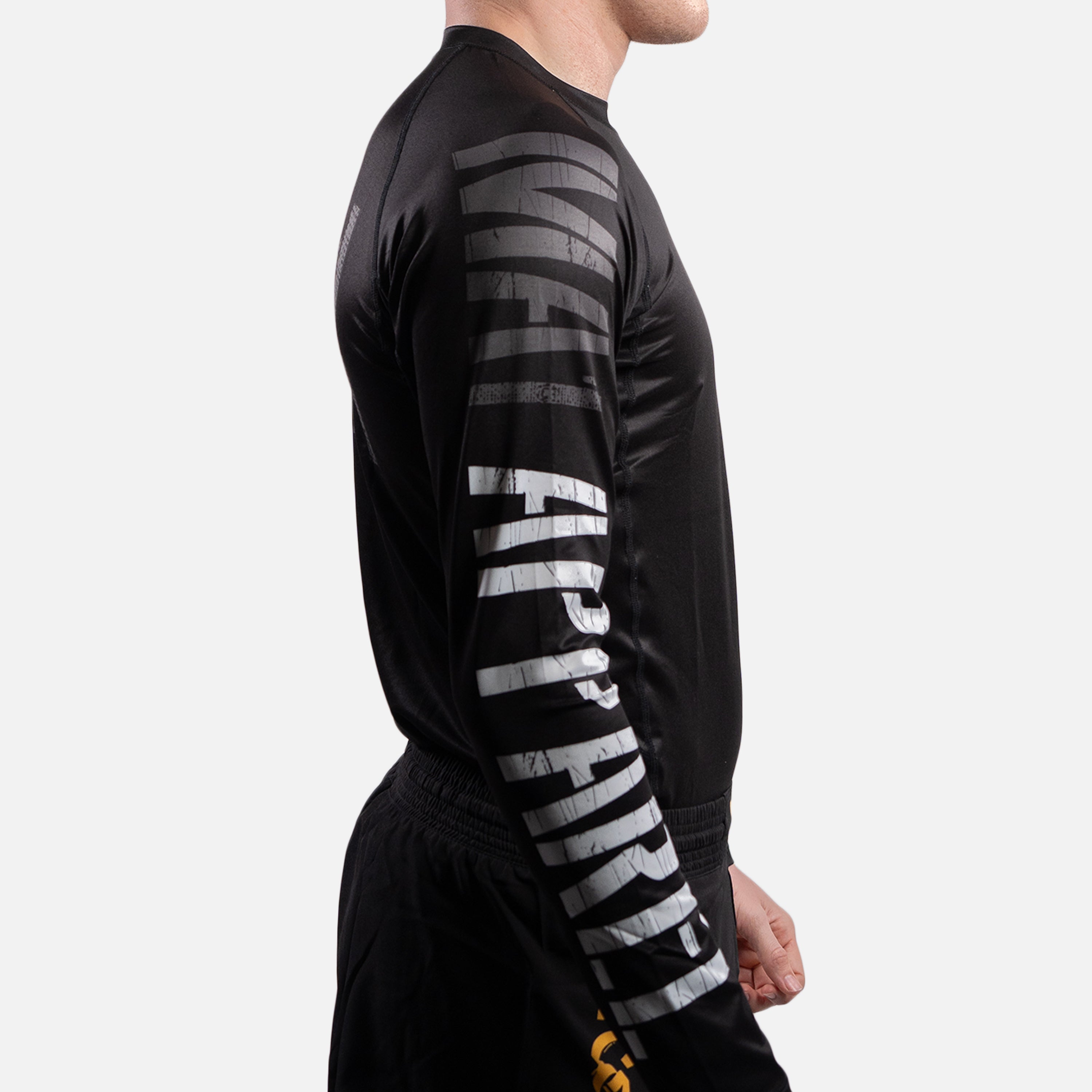 MA1 Long Sleeve Rash Guard - Gradient Black