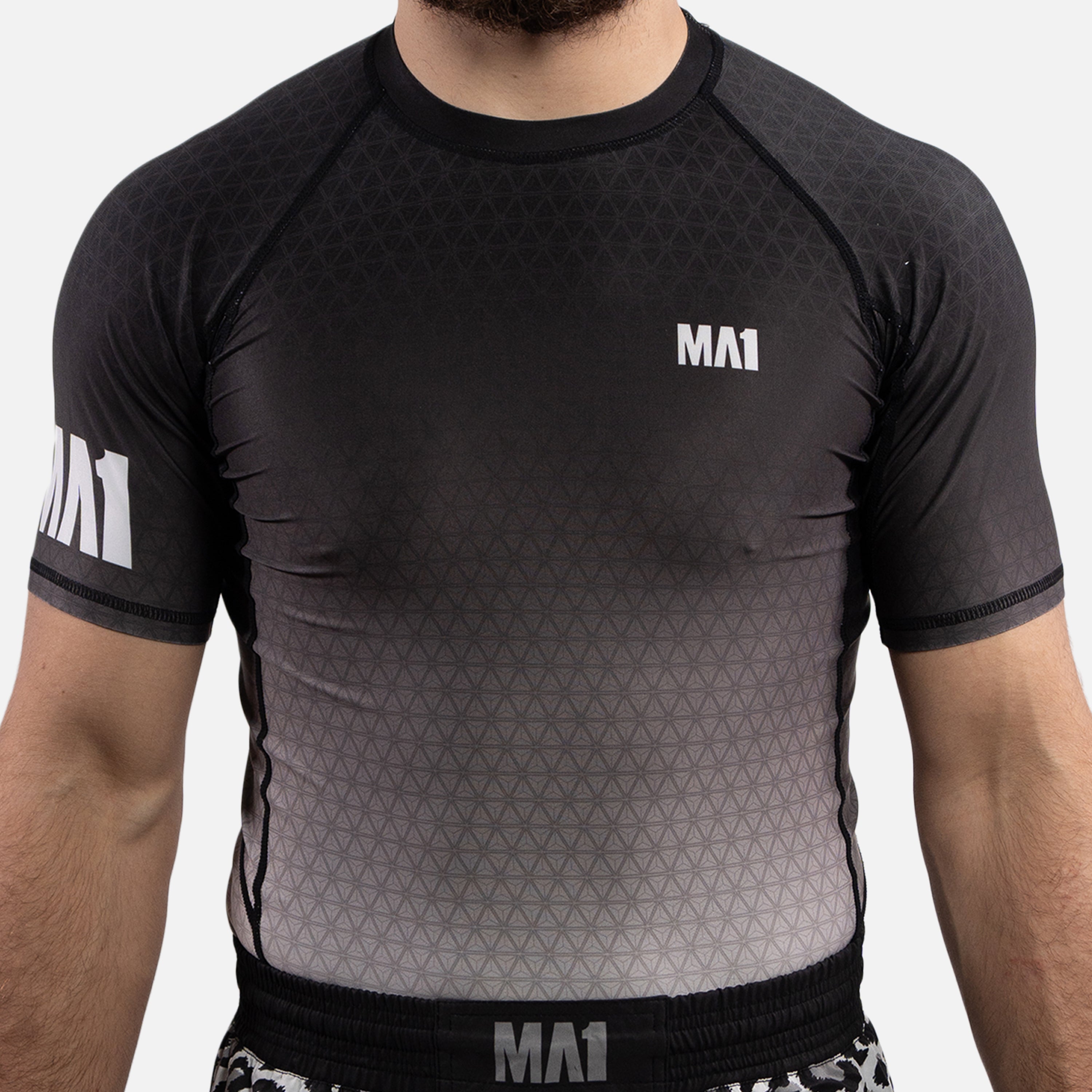 MA1 Short Sleeve Rash Guard - Wagara White